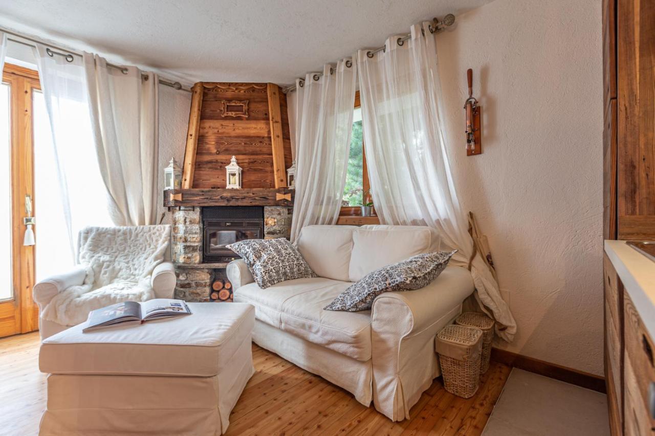 L'Atelier Du Temps - Le Petit Refuge Appartement Cogne Exteriör bild