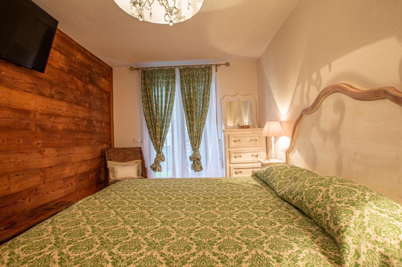 L'Atelier Du Temps - Le Petit Refuge Appartement Cogne Exteriör bild