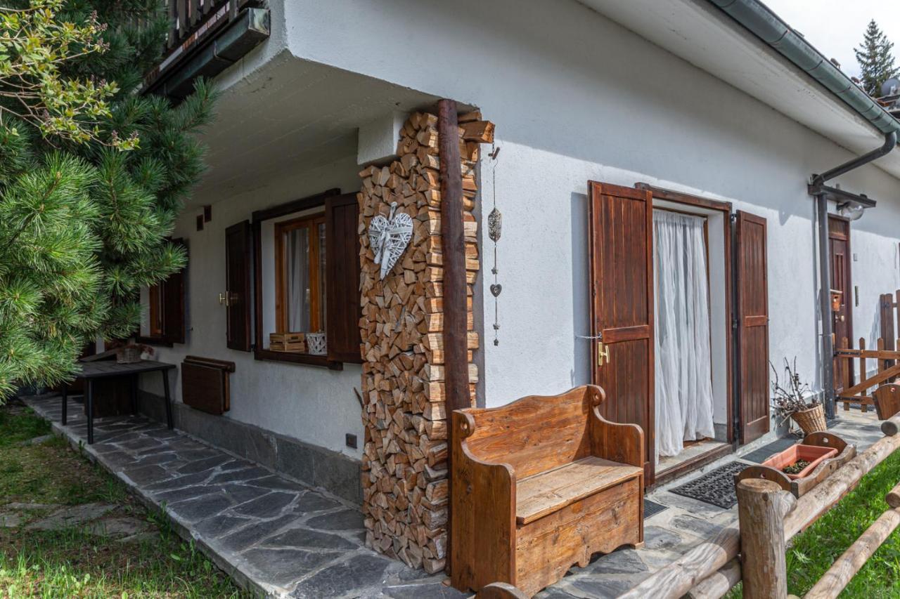 L'Atelier Du Temps - Le Petit Refuge Appartement Cogne Exteriör bild