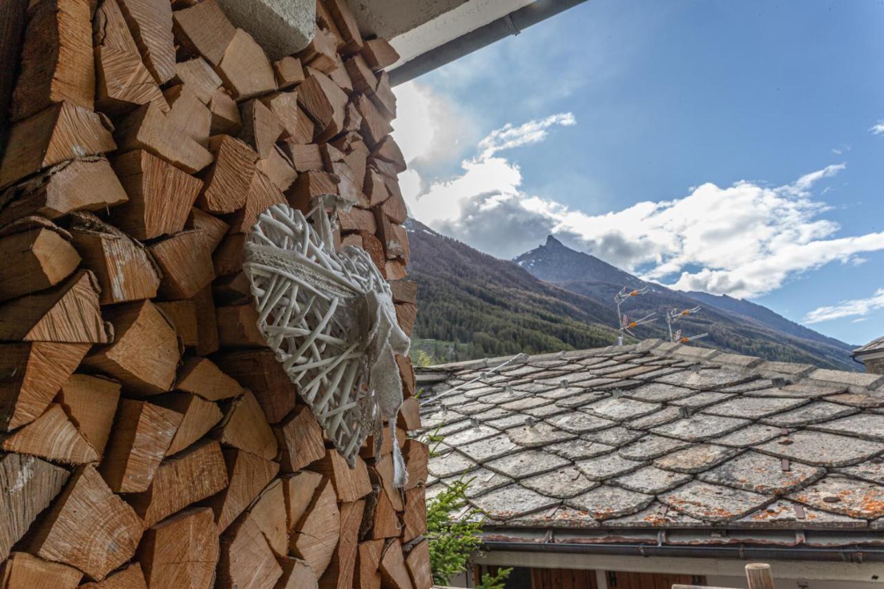 L'Atelier Du Temps - Le Petit Refuge Appartement Cogne Exteriör bild